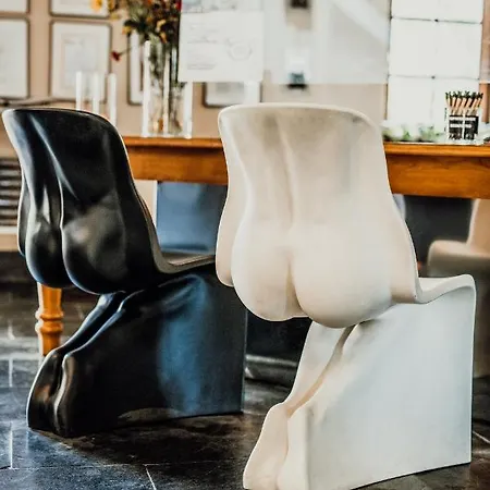 호텔 Hot_elarnia & 4*